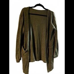 Cozy Green Cardigan Sweater with Pockets